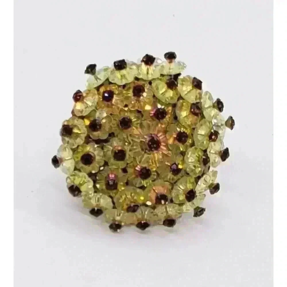Vintage Brooch Marguerite Rivoli Crystal Flower With Rhinestone Head Pins
